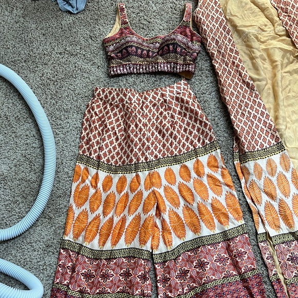 3 piece suit - Picture 2 of 4